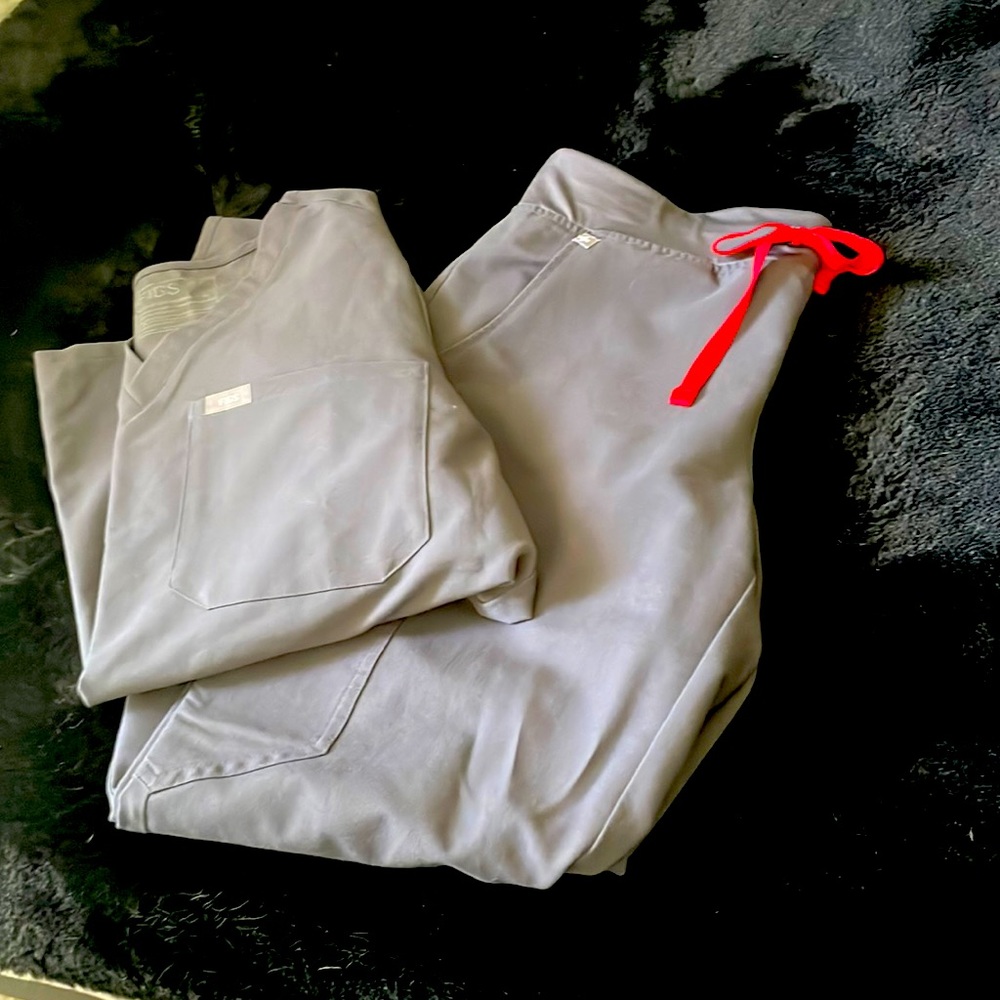 FIGS Zamora Jogger Scrub Set Dark/charcoal grey, Med/MP